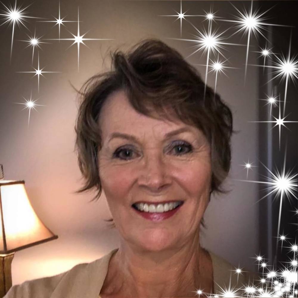 Meet your Posher, Lyanne